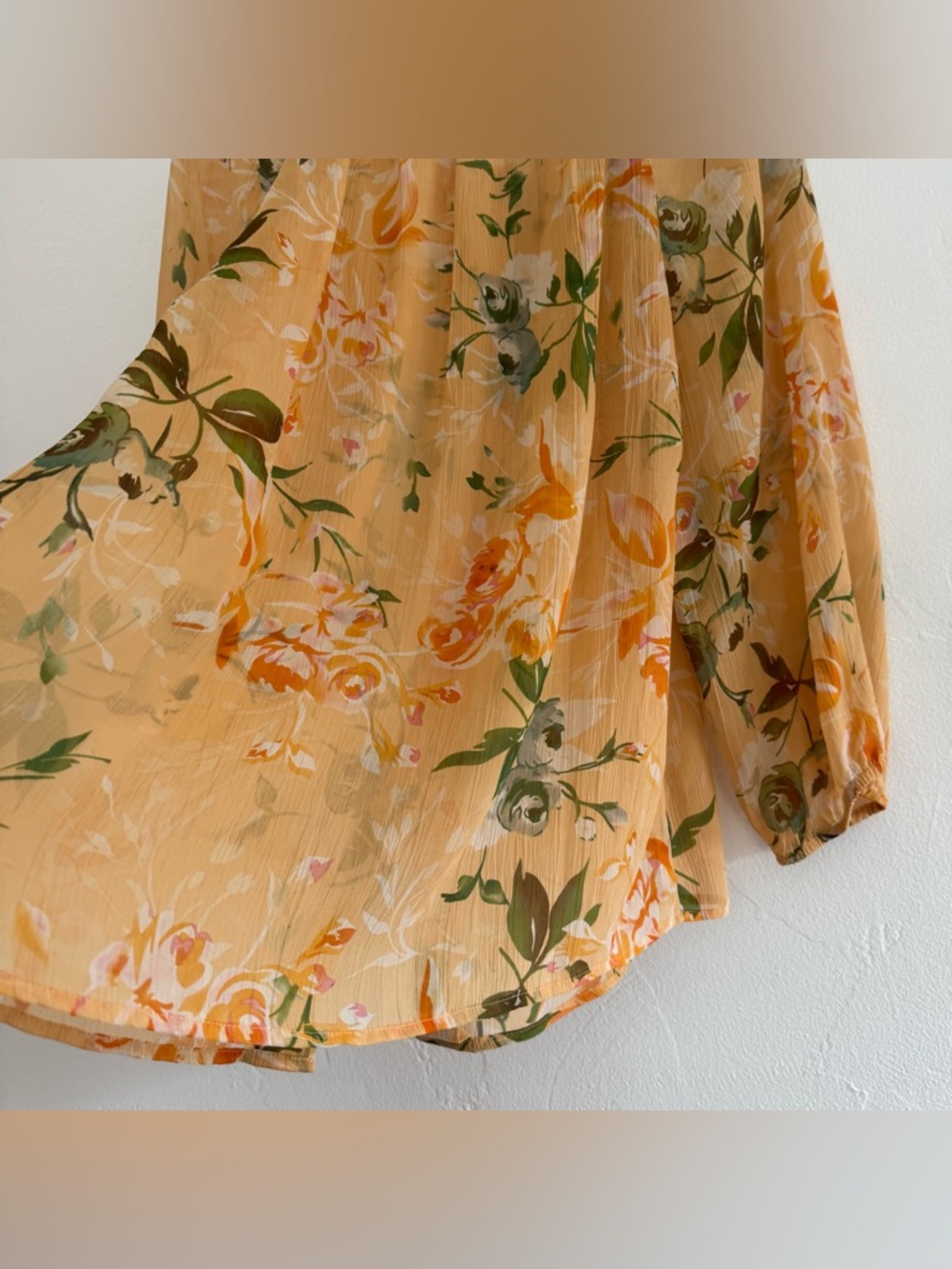 Sundance Orange Green 100% Silk Floral
Blouse Boho Peasant Top Balloon Sleeve - Picture 8 of 10
